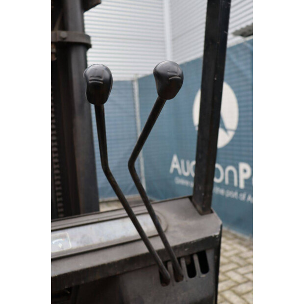 1994 يال GLP15-45338675