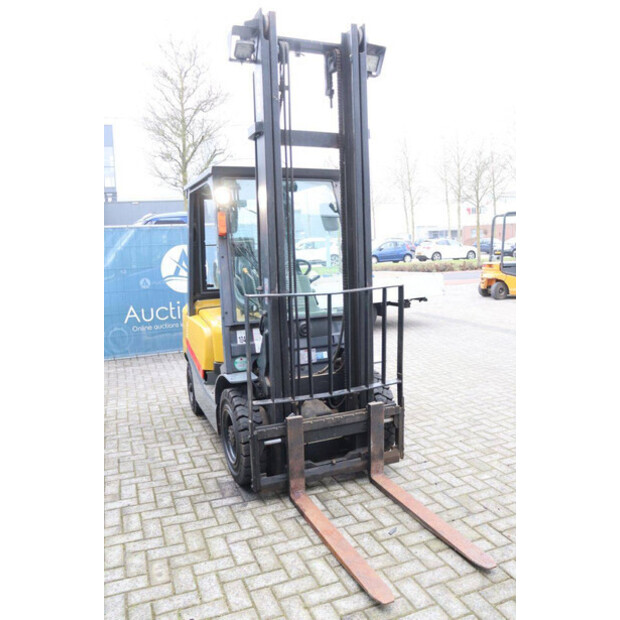 2013 تي سي ام FG25T3-45338761