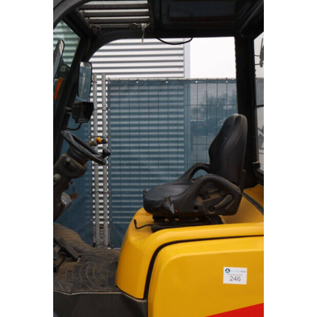 2013 تي سي ام FG25T3-45338776