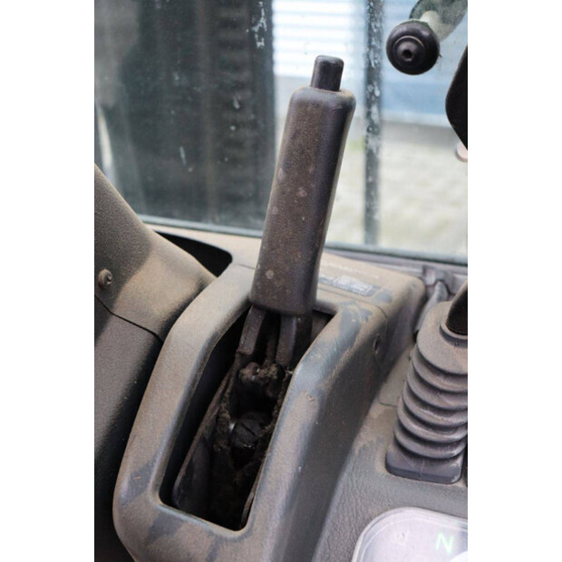 2013 تي سي ام FG25T3-45338783