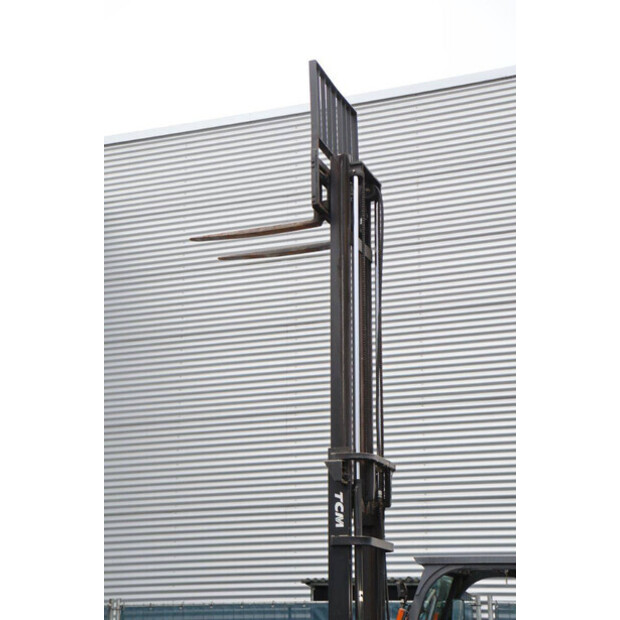 2013 تي سي ام FG25T3-45338796