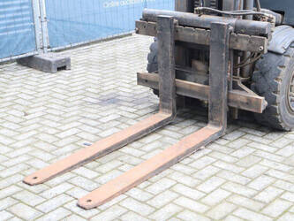 1996-still-r60-40-1413906-45338847