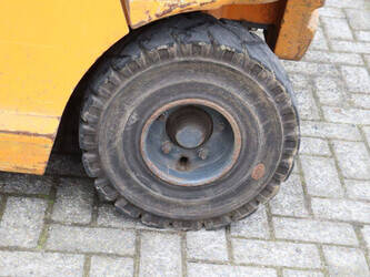 1996-still-r60-40-1413906-45338852