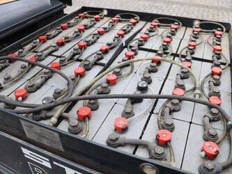 1996-still-r60-40-1413906-45338867