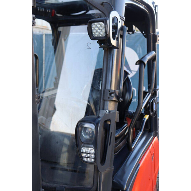 2018 ليندي E16P-02-45338947