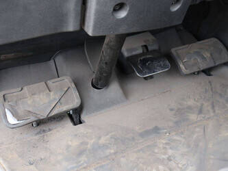 2017-linde-e30hl-01-600-1413910-45338995