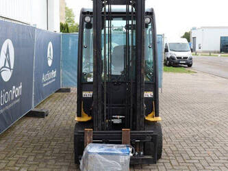 2011-yale-erp25vl-1413919-45339258