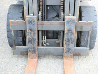 nissan-30-1413923-45339376