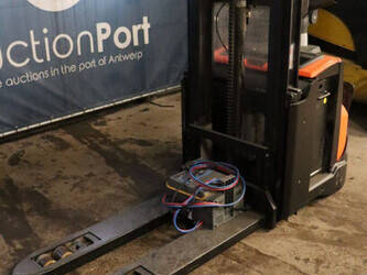 2016-bt-swe200d-1413933-45339649