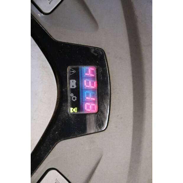 2017 Toyota SWE200D-45339757