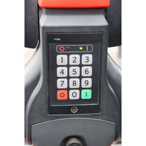 2015 بي تي SWE200D-45339805