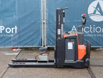 2015-bt-swe200d-1413941-45339878