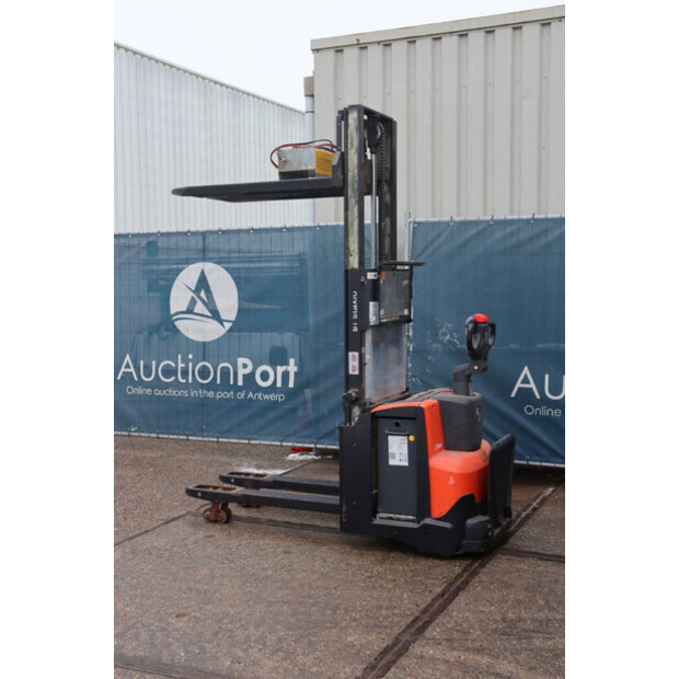 2015 BT SWE200D-45339902