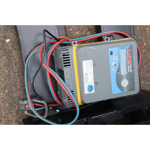 2013 بي تي SWE200D-45339918