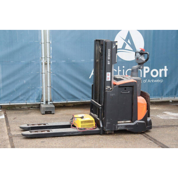 2015 BT SWE200D-45339938