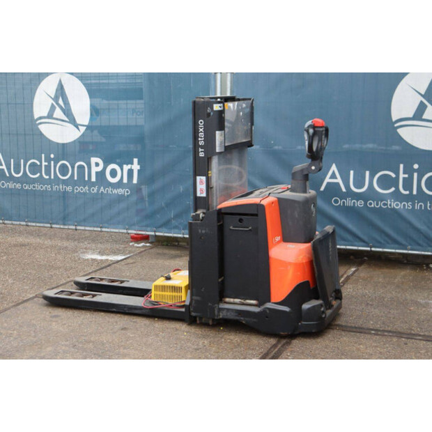 2015 BT SWE200D-45339940