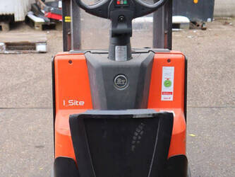 2015-bt-swe200d-1413943-45339942