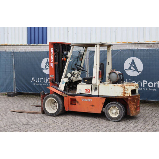 1991 نيسان RHG02 A 30U-45339970