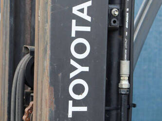 2016-toyota-02-8fgf30-1413945-45339999