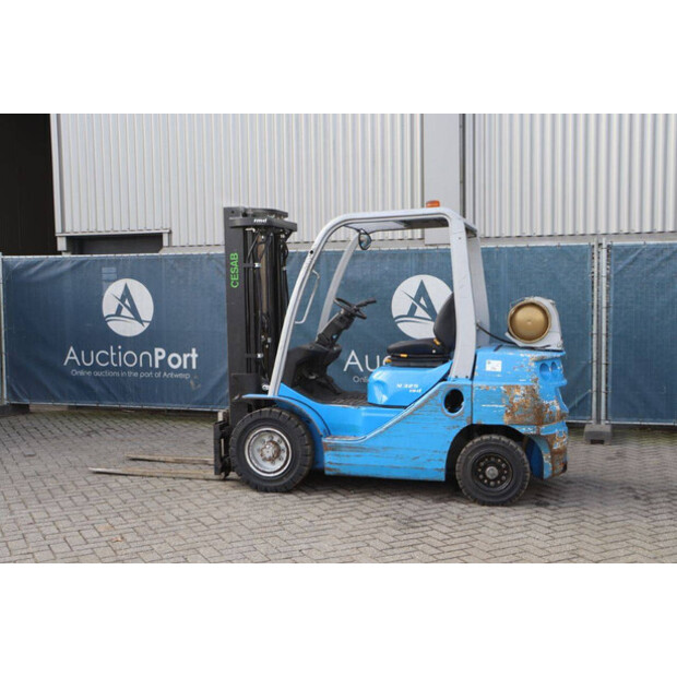 2020 Cesab M325-45340031