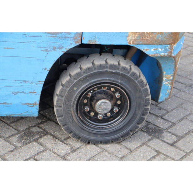 2020 Cesab M325-45340042