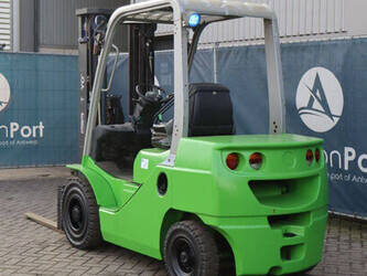 2018-cesab-m325d-1413947-45340071