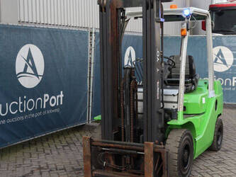 2018-cesab-m325d-1413947-45340076