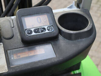 2018-cesab-m325d-1413947-45340095