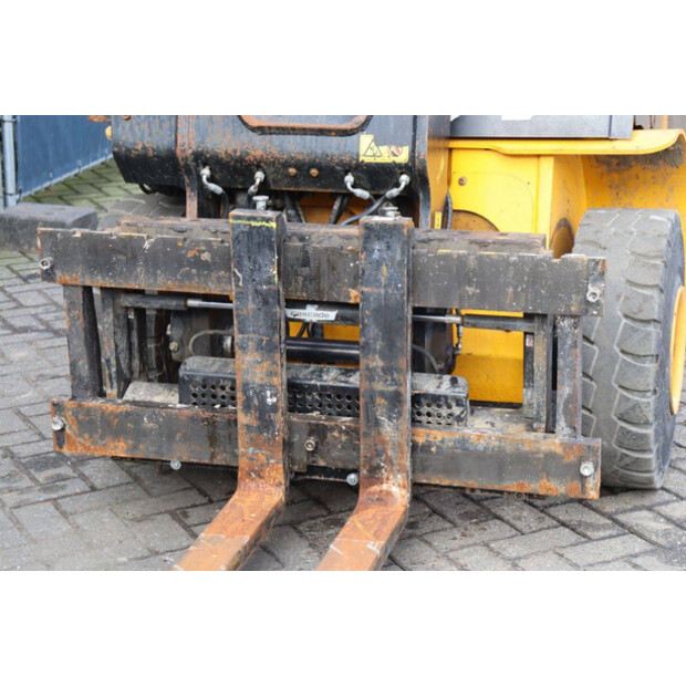 2016 JCB TLT30D-45340115