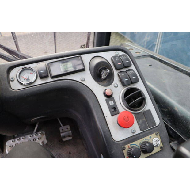 2016 JCB TLT30D-45340130