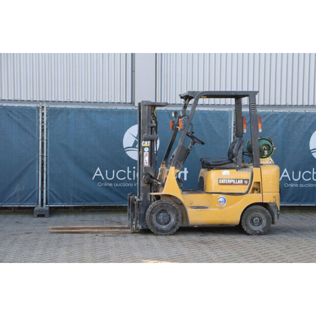 1999 كاتربيلر GP15K-45340179