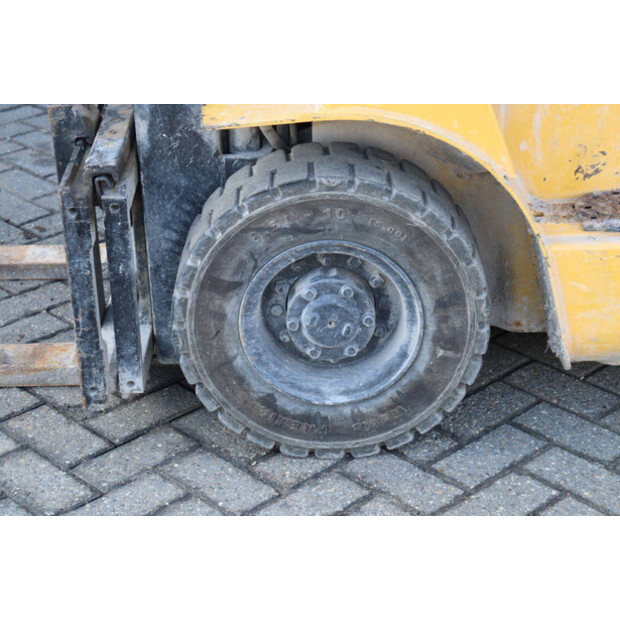 1999 كاتربيلر GP15K-45340191