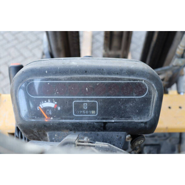 1999 كاتربيلر GP15K-45340205