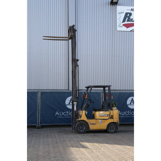 1999 كاتربيلر GP15K-45340213