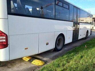 2009-mercedes-benz-intouro-1414048-45353730