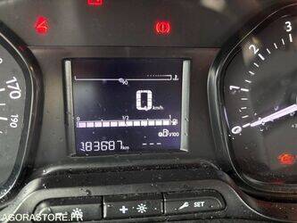 2019-citroen-jumpy-1414051-45353767