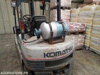 Image de CHARIOTS ÉLÉVATEURS 1989 Komatsu