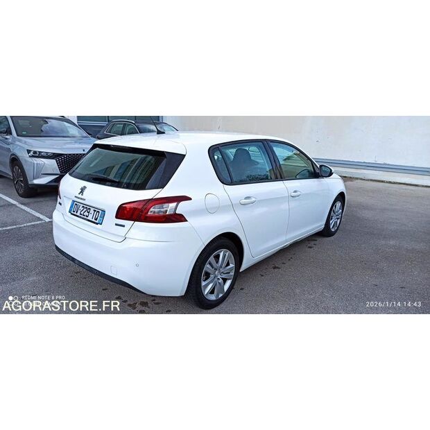 2015 بيجو 308-45353788