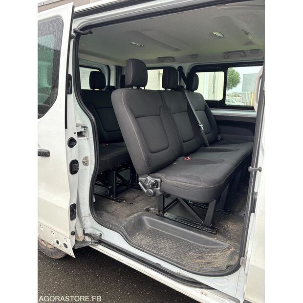 2015 Renault Trafic-45353850