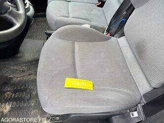 2015-peugeot-partner-1414064-45353890