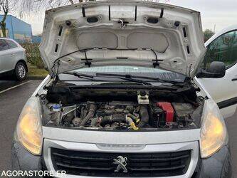 2015-peugeot-partner-1414064-45353901