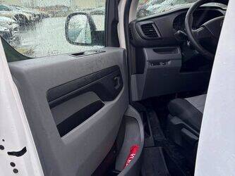 2018-citroen-jumpy-1414067-45353943