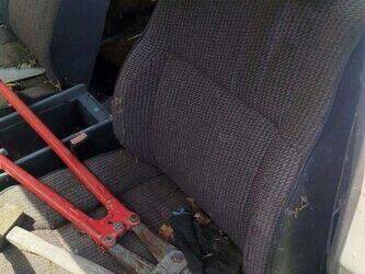 1990-nissan-patrol-1414073-45354012