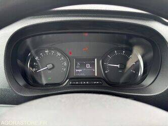 2019-citroen-jumpy-1414074-45354028