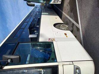 2010-mercedes-benz-intouro-1414078-45354052