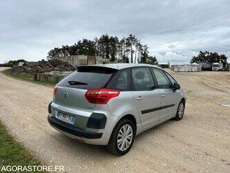 2007-citroen-c4-1414104-45354286