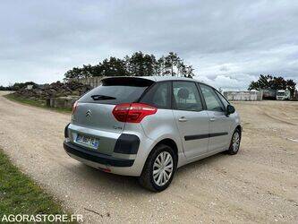 2007-citroen-c4-1414104-45354288