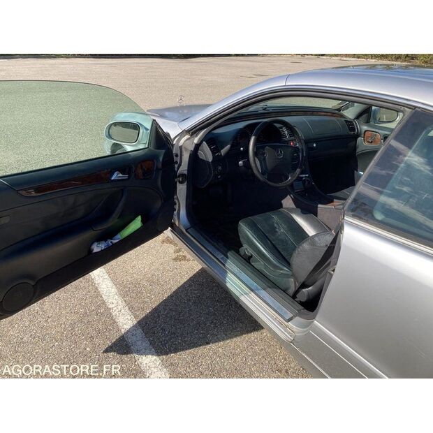 2001 مرسيدس بنز CLK-45354304