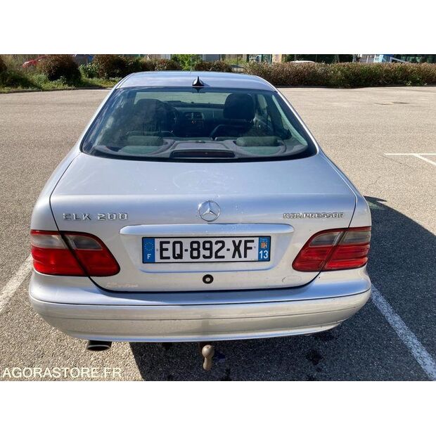 2001 مرسيدس بنز CLK-45354306