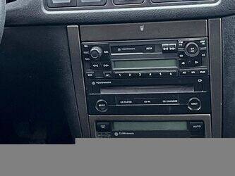 2003-volkswagen-golf-1414110-45354364